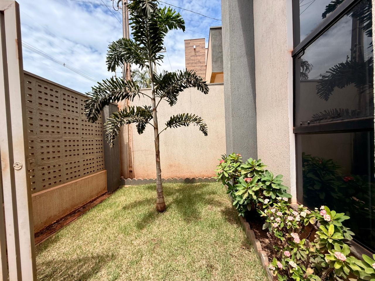 WhatsApp Image 2026-02-17 at 12.14.00