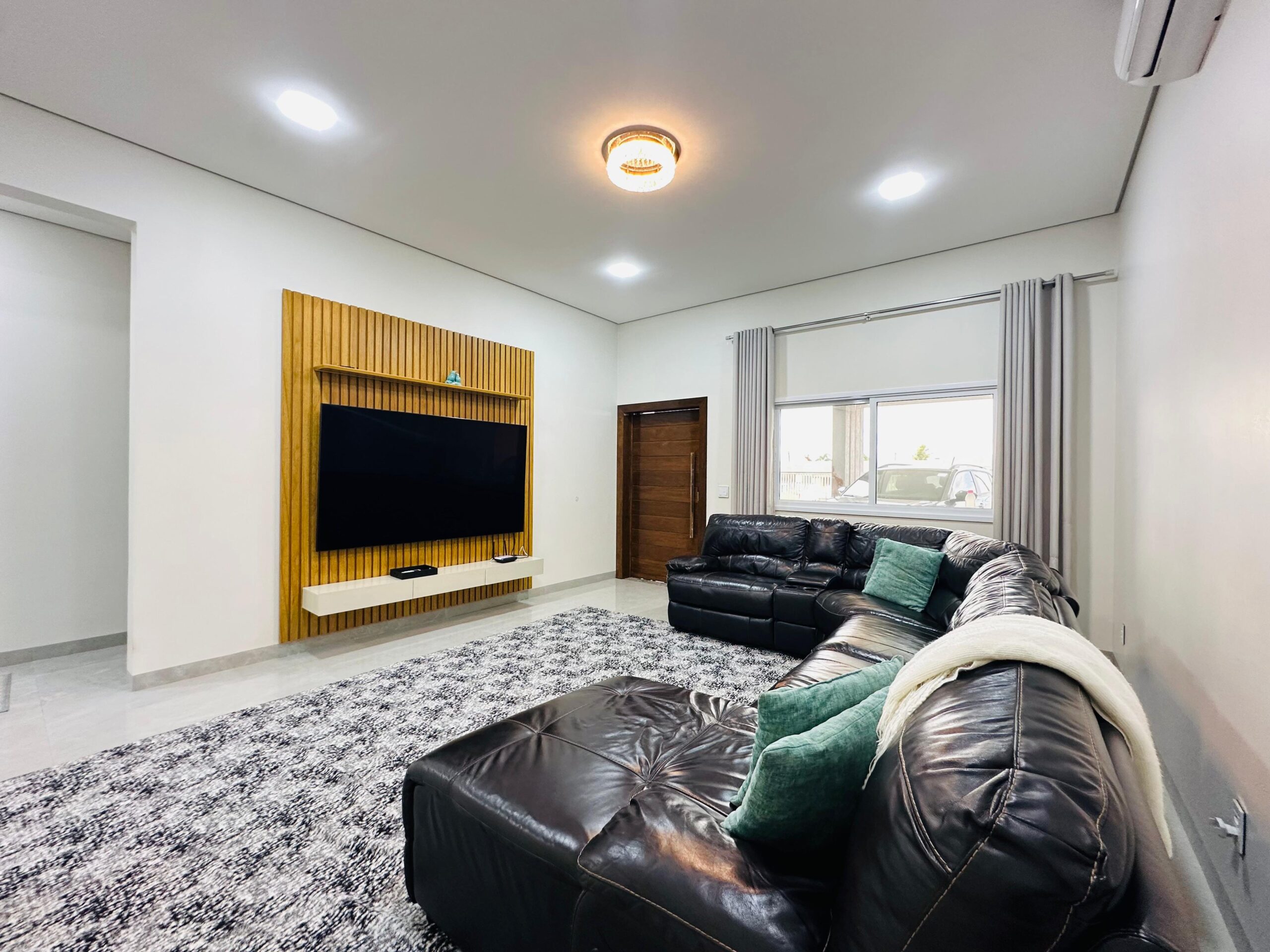 WhatsApp Image 2026-02-17 at 12.25.26 (1)